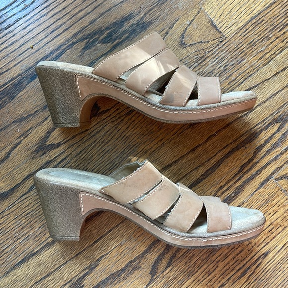 Croft and Barrow platform sandals - Picture 6 of 11